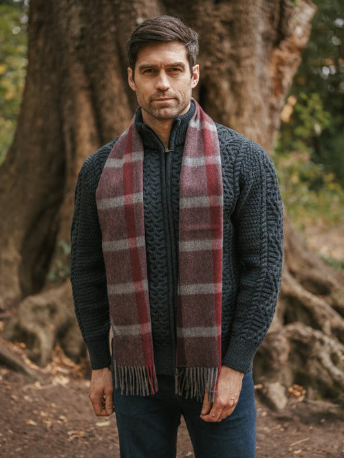 cashscarfburg3_7a9dc361-6d1f-442c-8ddc-628fb6fff4b6.jpg