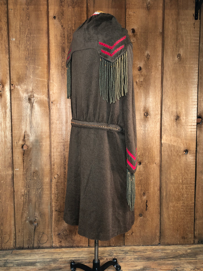 1920s House of Youth Brwn/Rd Cape Coat    S/M