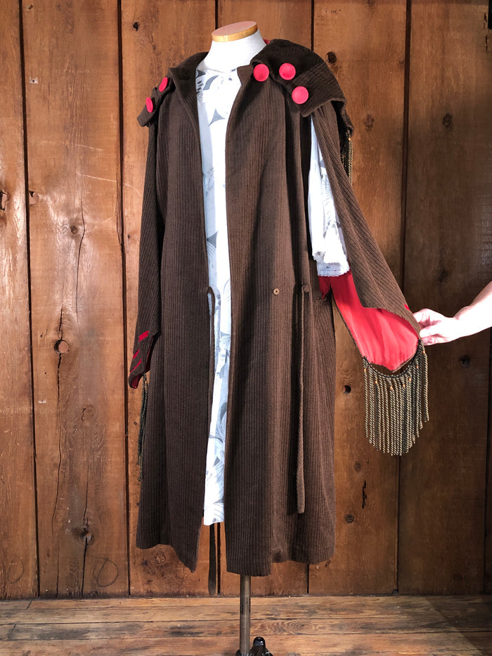 1920s House of Youth Brwn/Rd Cape Coat    S/M