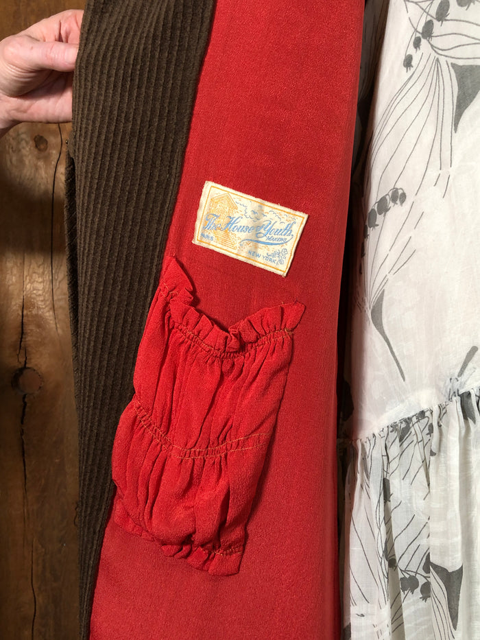 1920s House of Youth Brwn/Rd Cape Coat    S/M