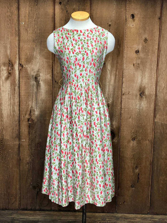 50s Tommy Carol Rosebuds Cotton Dress      W28"