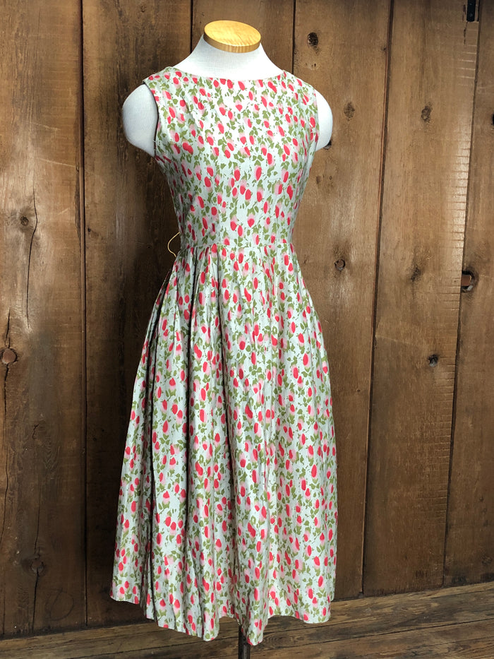 50s Tommy Carol Rosebuds Cotton Dress      W28"