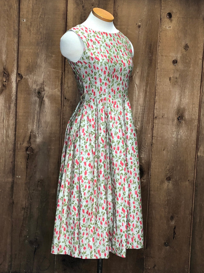 50s Tommy Carol Rosebuds Cotton Dress      W28"