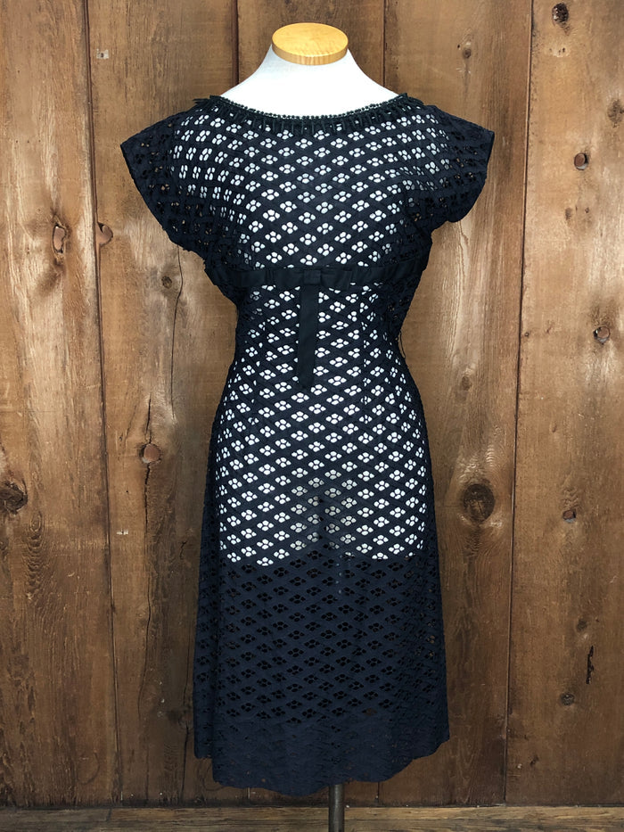 60s Black Lace Dress w/Bow     W28"