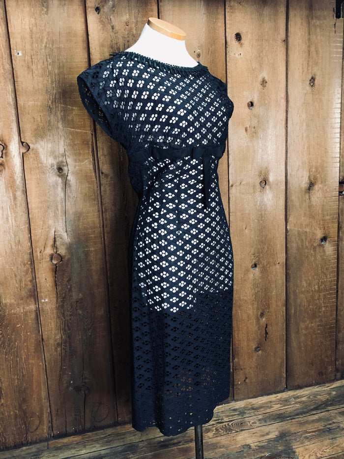 60s Black Lace Dress w/Bow     W28"