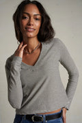 ivory_black_stripe