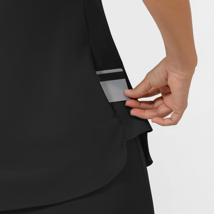 AURA Women's Captivate Crew Neck Tuck-in Scrub Top - Black card pocket