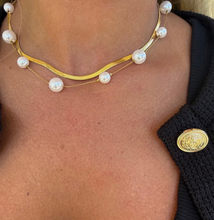 Avery Pearl Necklace Stack