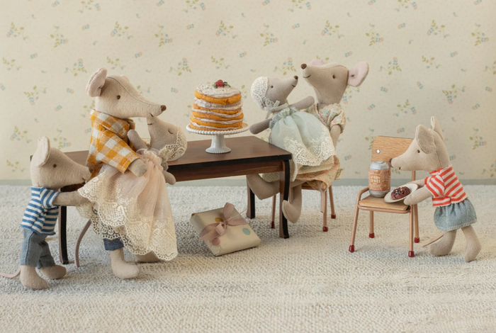 Baby Mouse in Gown - Mint