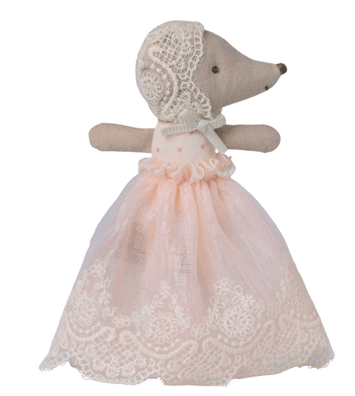 Baby Mouse in Gown - powder