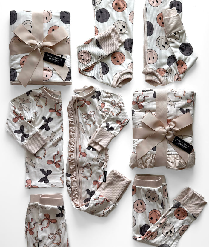 BAMBOO RIBBED 2 PIECE PAJAMA SET - BOWS