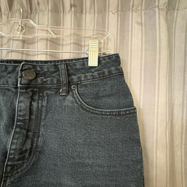 BDg SIZE 6 Women's Shorts