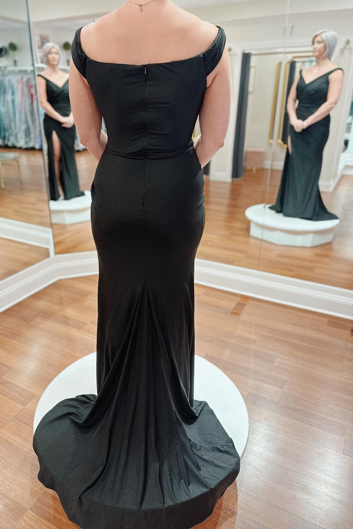 Black Portrait Mermaid Long Mother of the Bride Dress