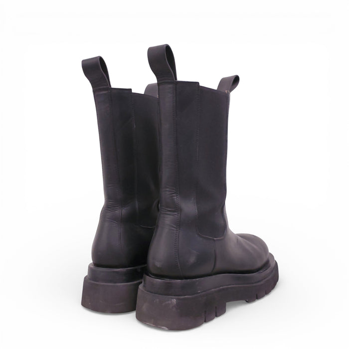 BOTTEGA VENETA BLACK LUG CHELSEA BOOTS - SIZE 39