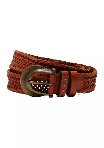 A medium width Sedona leather belt with a chunky Western buckle and a woven design.