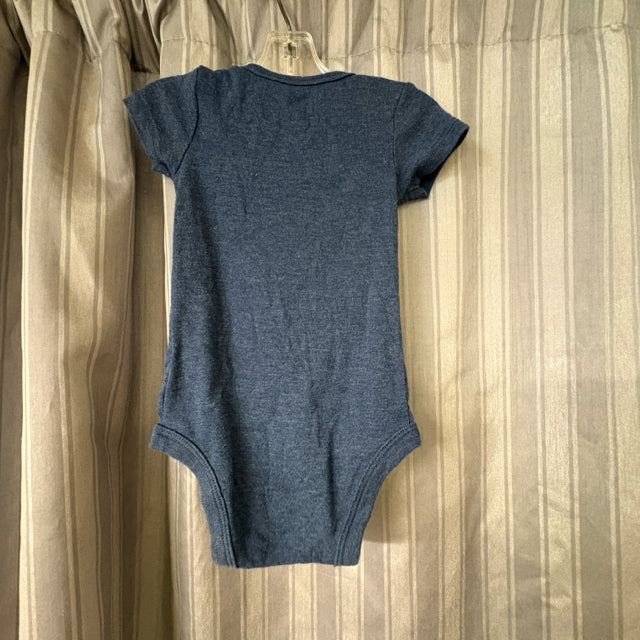 Carter's SIZE 6 Months Onesie