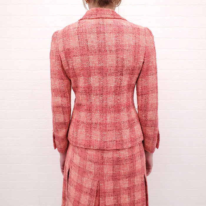 CHANEL VINTAGE 1960'S COLLECTABLE PINK TWEED SUIT WITH LOGO BUTTONS - SIZE 36