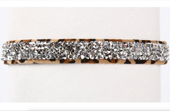 Cheetah Crystal Rocks Collar