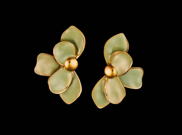 Chica Floral Earrings
