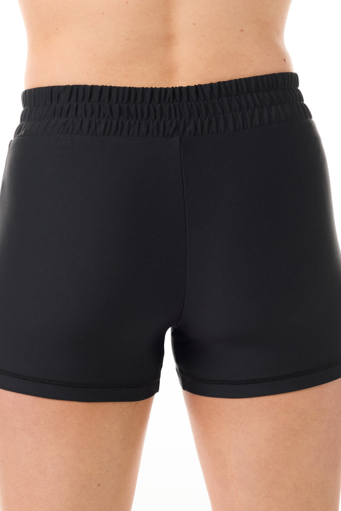 Cinched Compression Short in Black