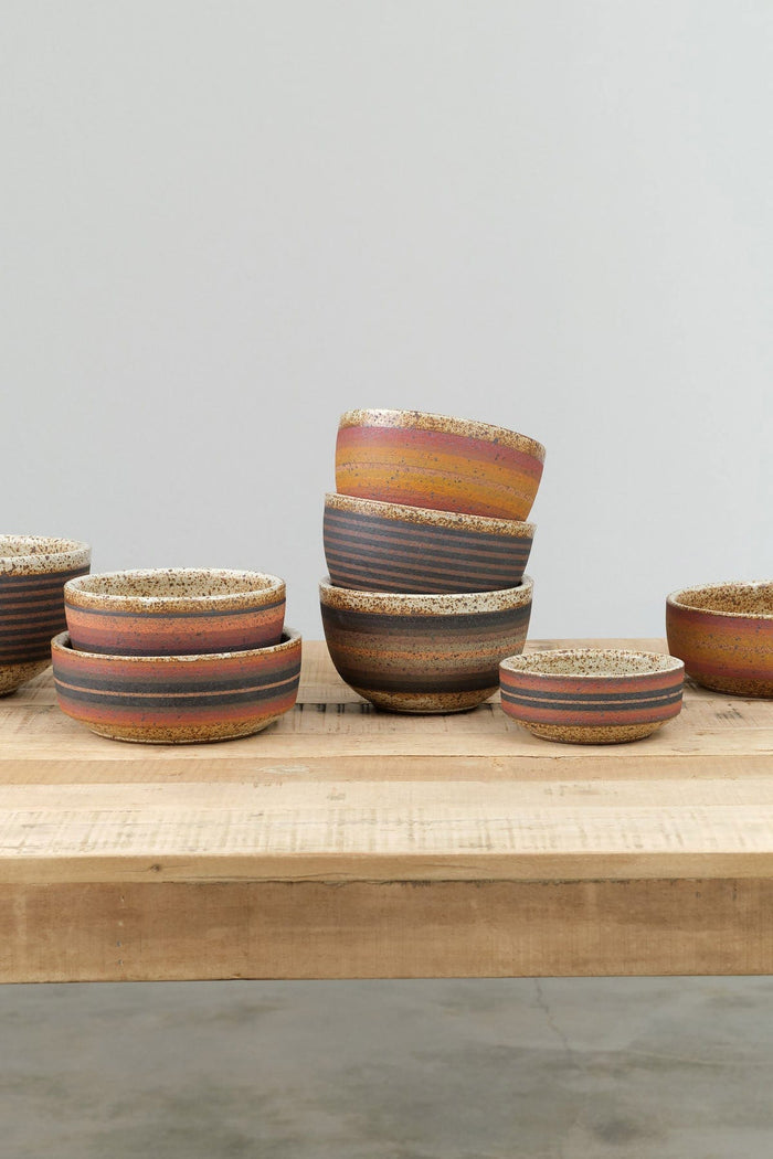 Kat and Roger Home Kitchen Serving Deep Side Serving Bowl