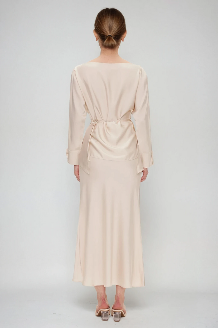 Diamantina Long Sleeve Ruch Skirt Set In White