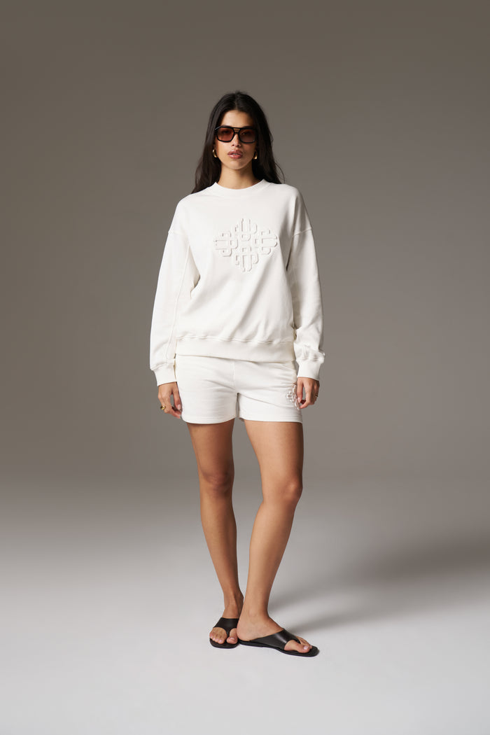 EMBLEM EMBOSSED SHORTS - OFF WHITE