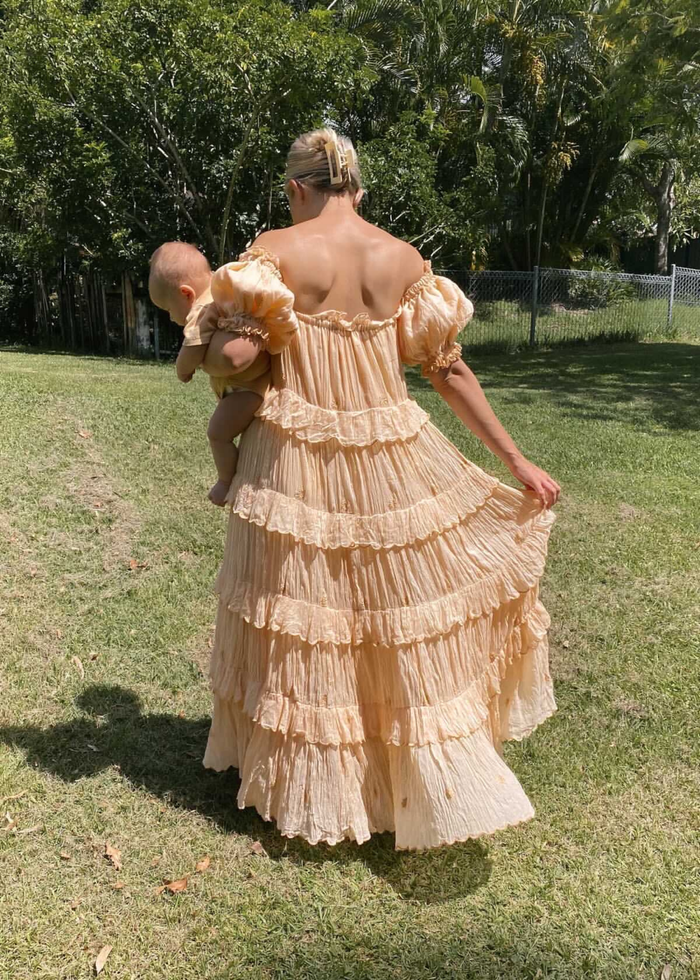 Esha II | Peach