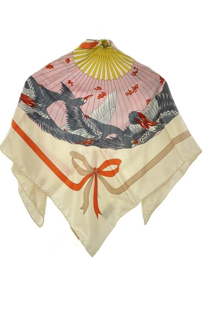 Gucci Fly Swan print silk carré scarf with pink fan motif