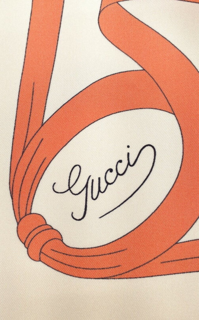 Gucci Fly Swan print silk carré scarf with pink fan motif