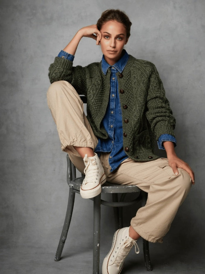 handknit_cardigan_green_beb6bc53-71f7-4712-b93c-7baf6f2c851c.jpg