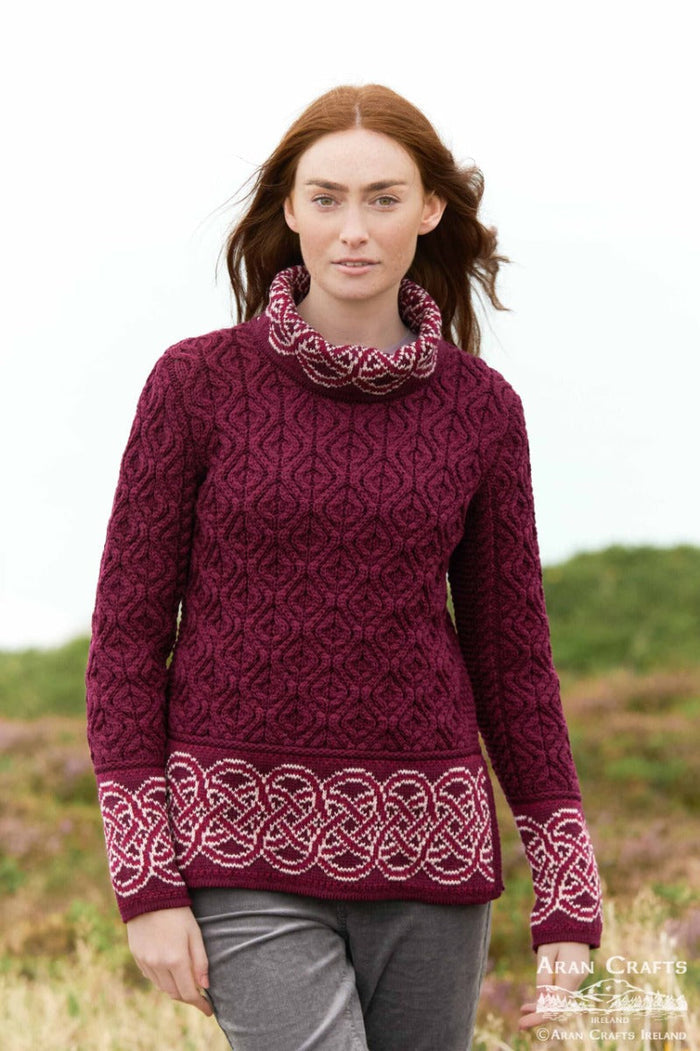 wine_celtic_funnel_neck_2_1_0b063a69-0a41-440e-b819-cae455693d31.jpg