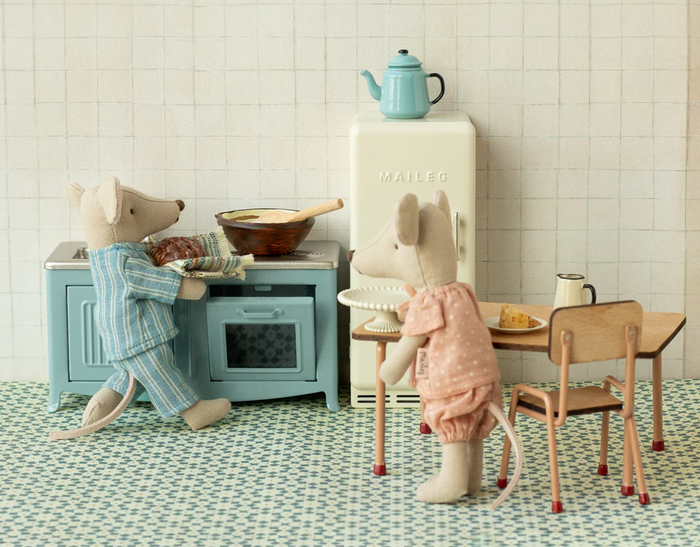 kitchen, mouse - blue