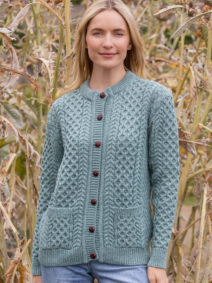 aqua_cardigan_knitwear_f87c7285-a37d-47c5-9792-e741704c8b5c.jpg