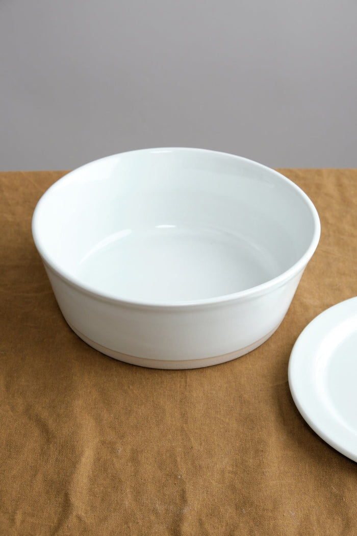WRF Lab Ceramics Home Kitchen Serving Large Container with Lid