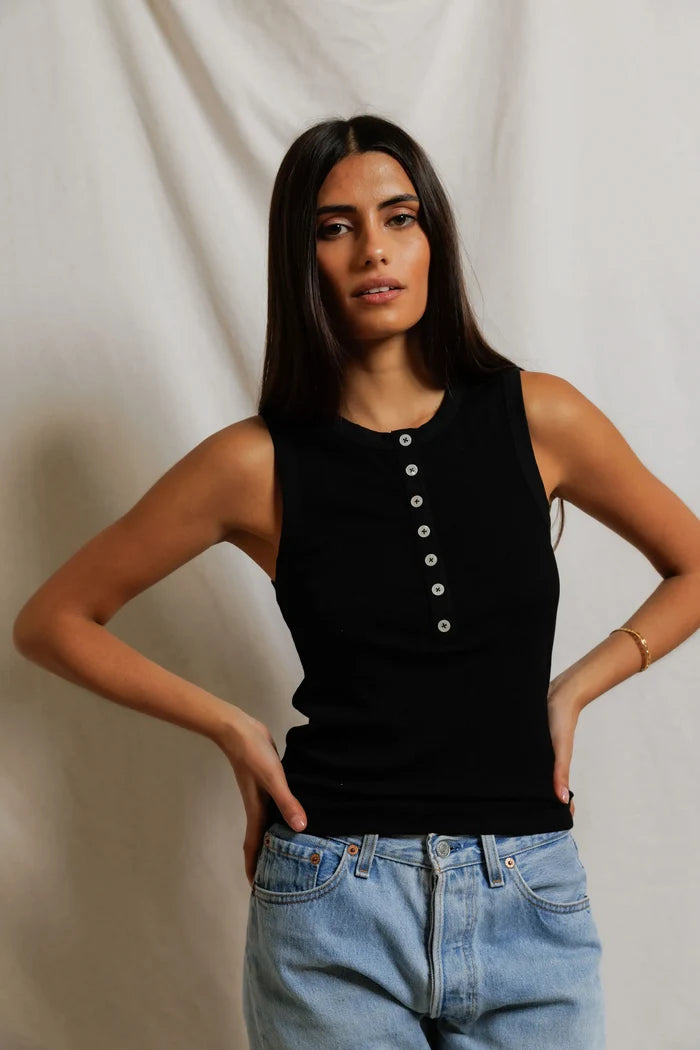 xs / true black