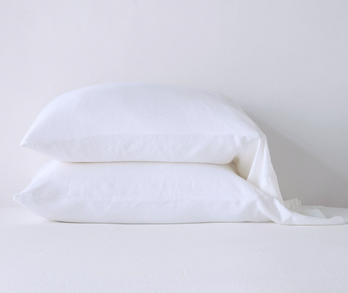 Standard / White