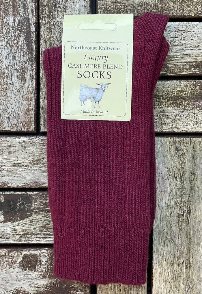 cashmere_socks_burg_da03370b-f5af-483b-b538-bd026079d5d9.jpg
