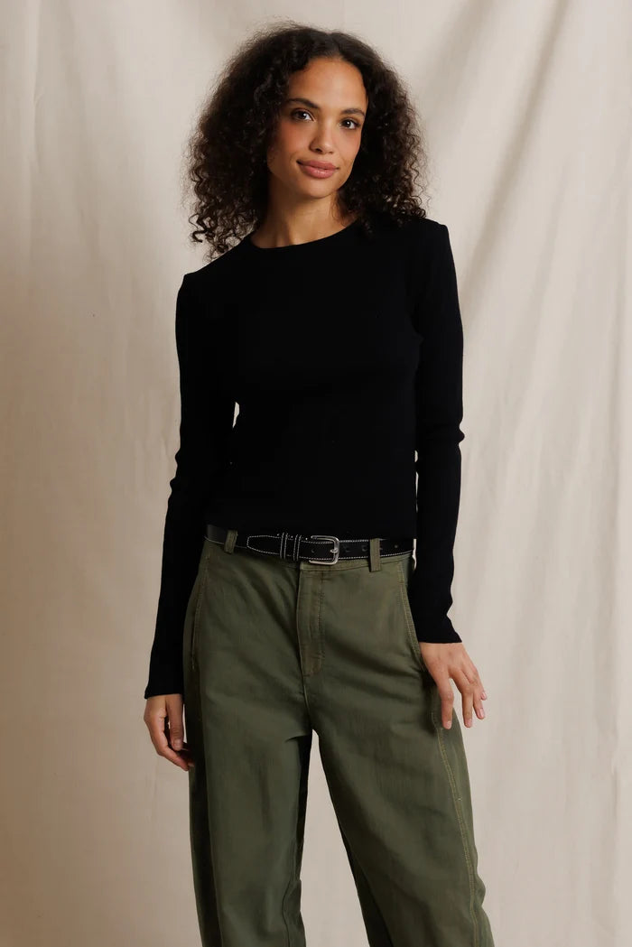 xs / true black