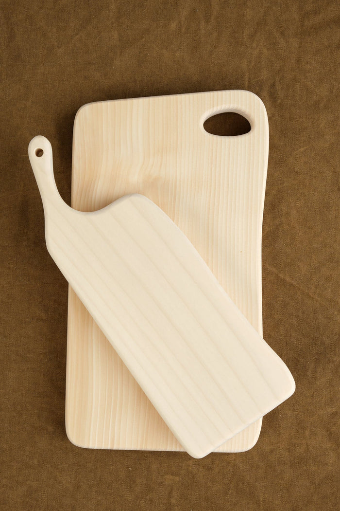 Woodpecker Home Kitchen Cutting Boards Medium Ginkgo Chopping Board with Hole Gingko Wood / 13" W X 7" L X 1" H