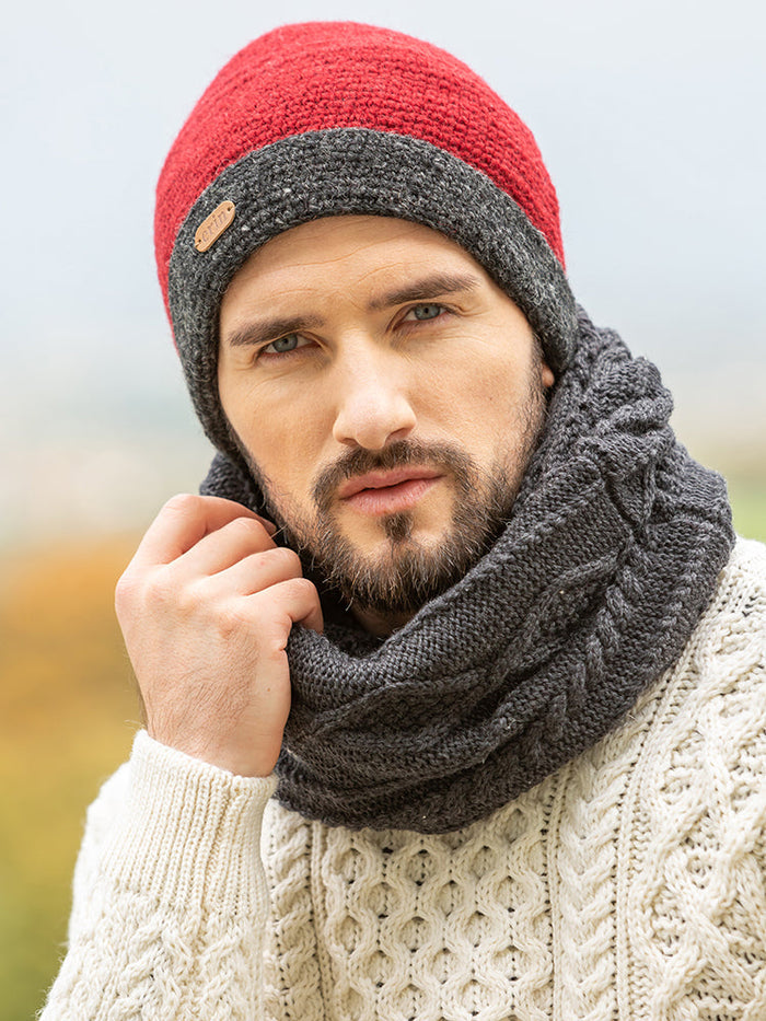 mens_hat_charcoal_and_red_3f9469f3-87ec-45e7-aa82-7e328c915e71.jpg