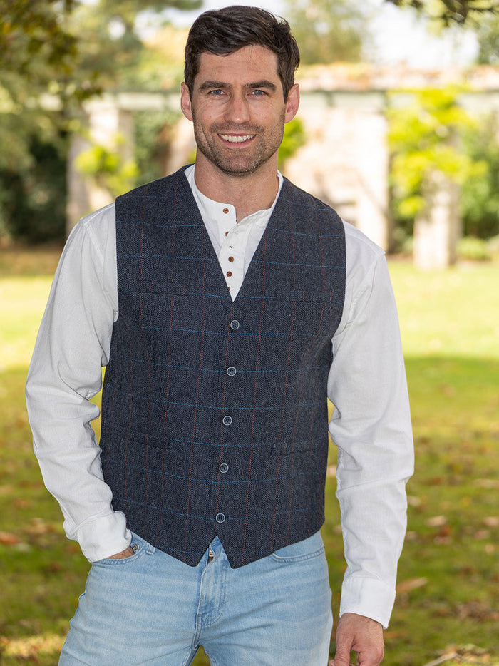 Chest 46 inches