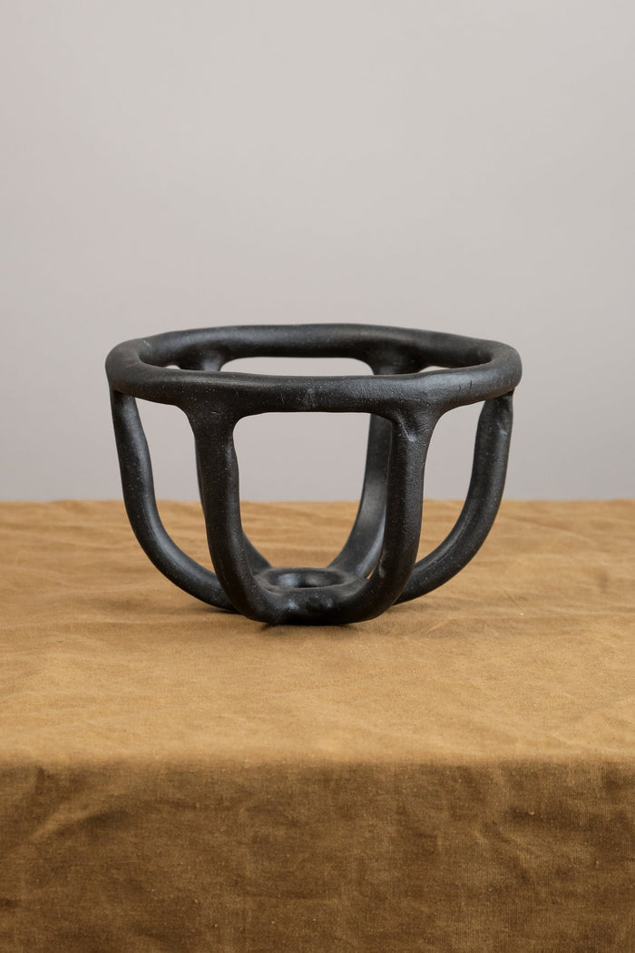 Virginia Sin Home Kitchen Containers Moth Fruit Bowl Matte Black / 8.5" D X 6" H