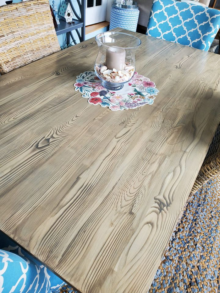 Retique It Multi-purpose Wood'n Kit in Weathered Wood for interior top coat, includes tools and materials for wood finishing.