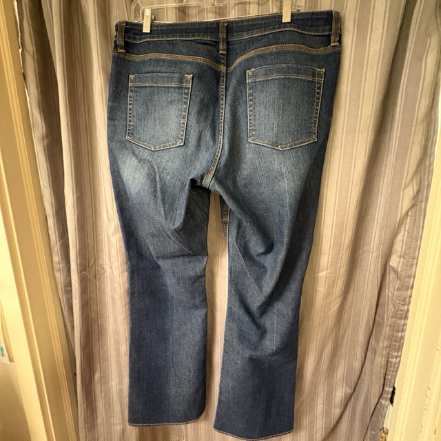 New York & Co SIZE 16 Women's Jeans