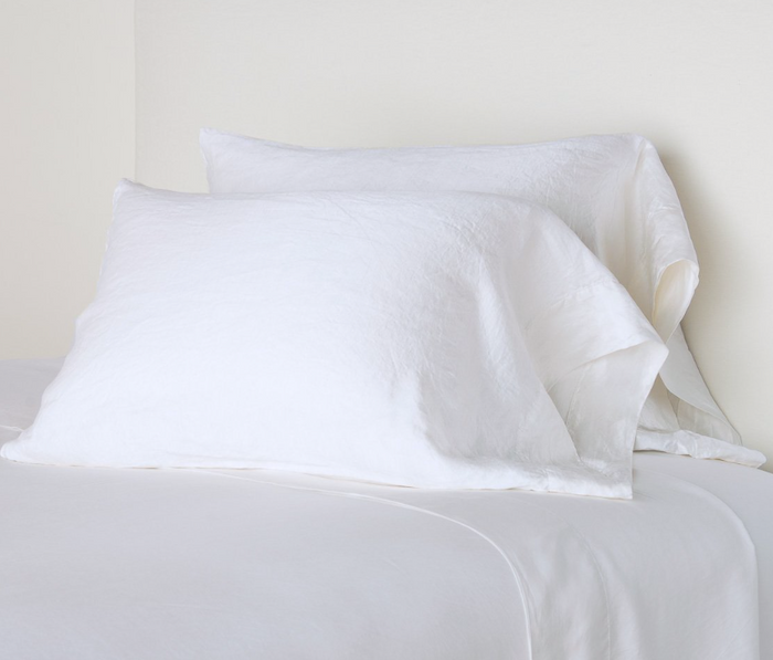 Standard / White