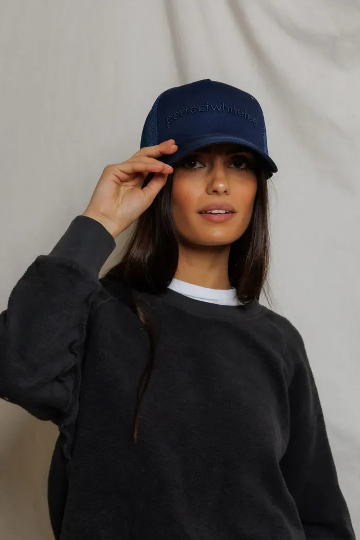 o/s / navy