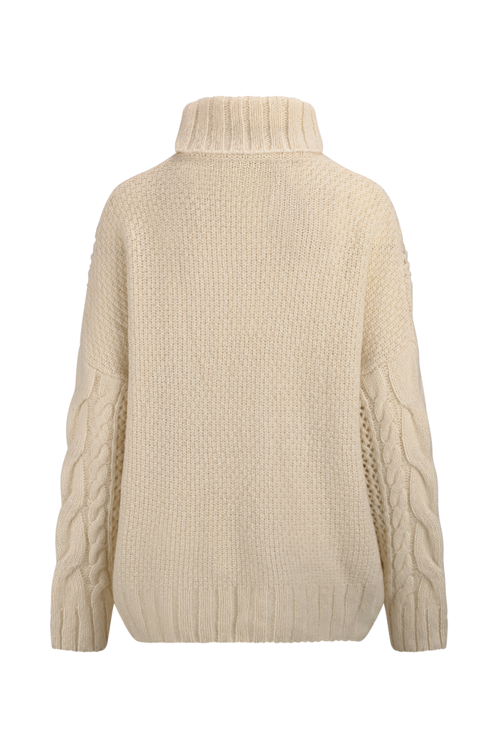 Urban Pioneers Female Rachel Sweater SWEATER CREAM