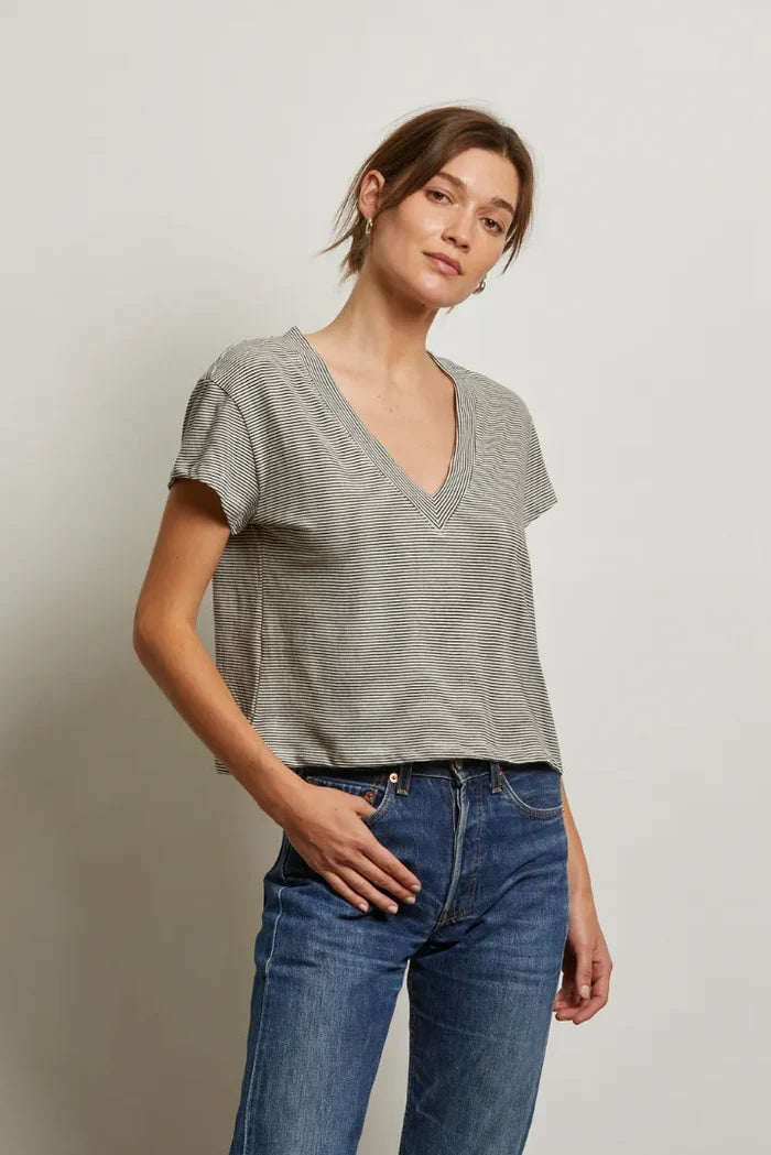 ivory_black_stripe