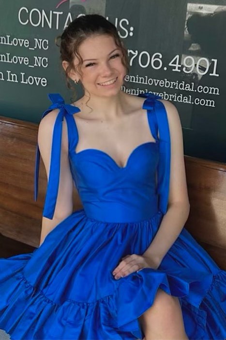Sweetheart Bow Strap A-Line Ruched Sleeveless Homecoming Dress